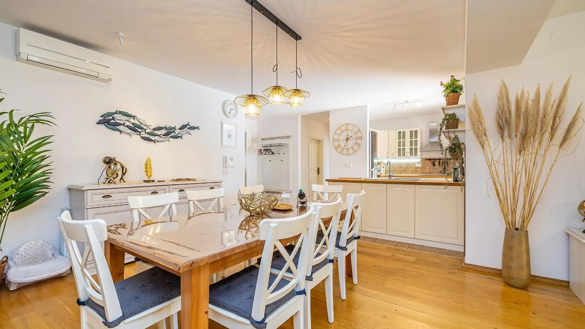 Holiday home Holiday House Casa Di Bronzo With Private Pool Vrh