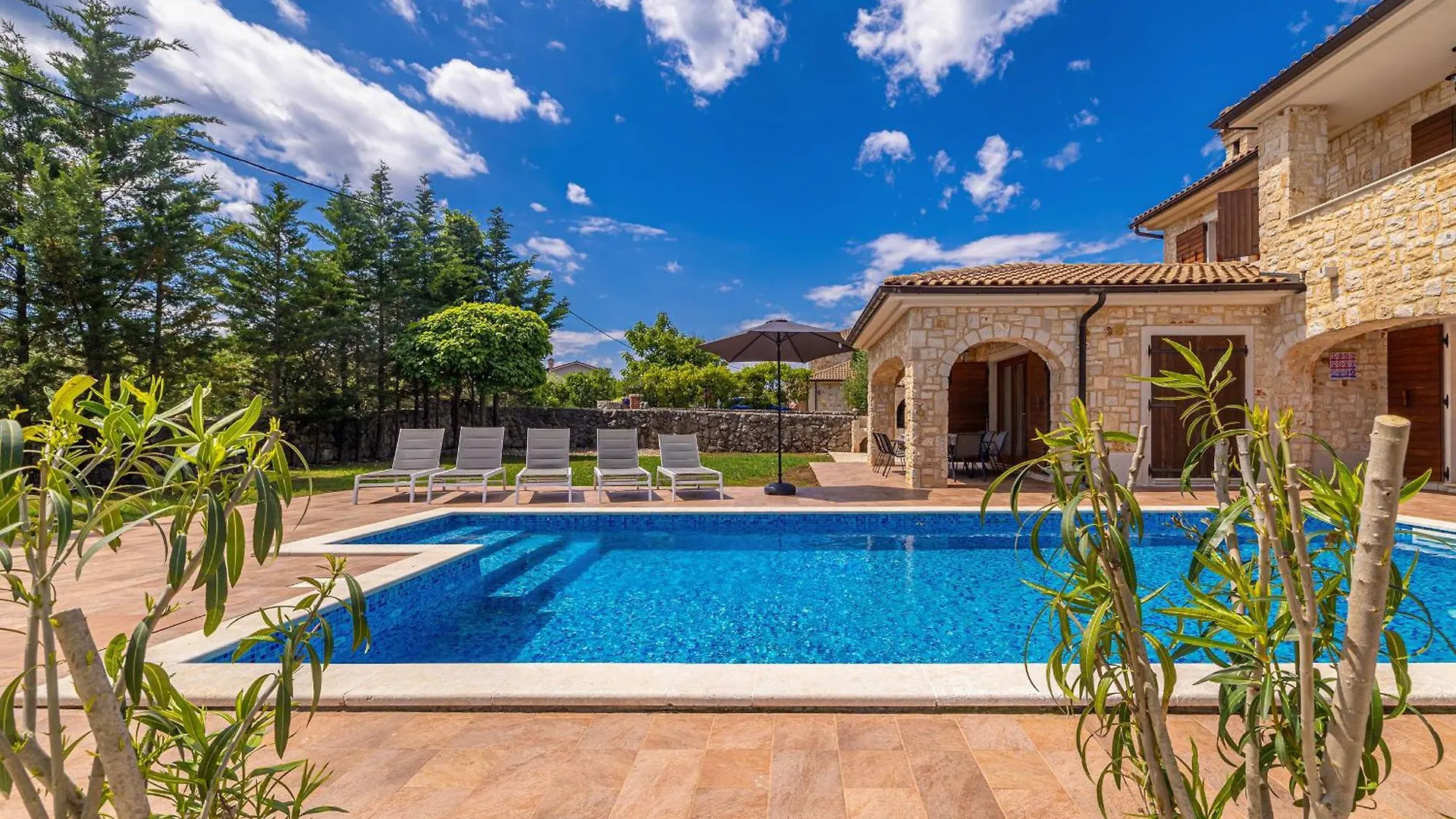 Holiday House Casa Di Bronzo With Private Pool Vrh  0*, Vrh (Krk) Croatia